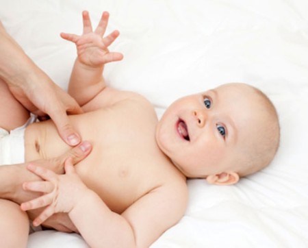 Чем лечить кишечные колики у малышей